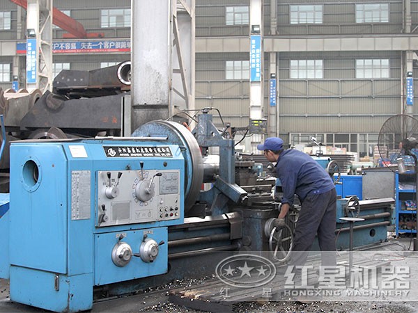 流動河卵石打沙機(jī)車間生產(chǎn)圖