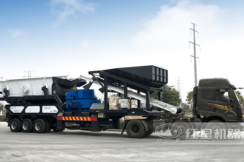 車載小型移動制砂機發(fā)貨